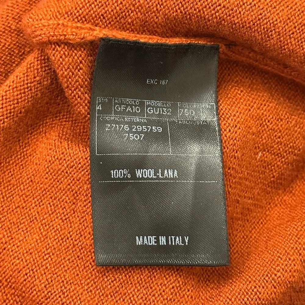 Gucci Men’s sweater size Large